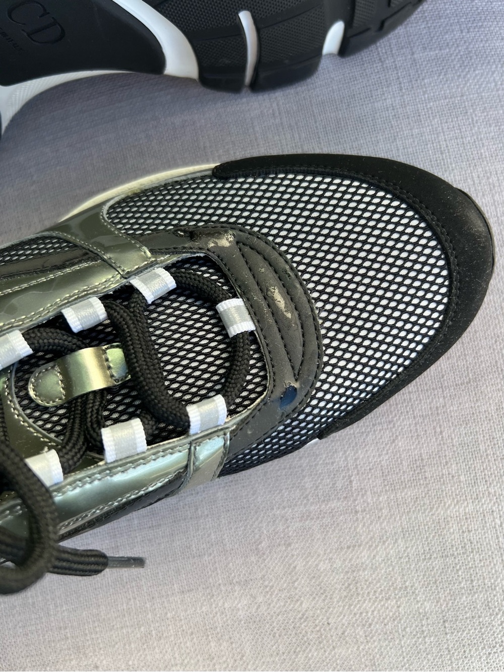 Dior B22 silver sneakers - Picture 4 of 10